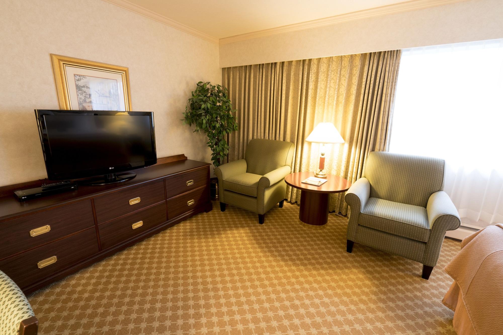 Royal Scot Hotel & Suites Victoria Exteriör bild