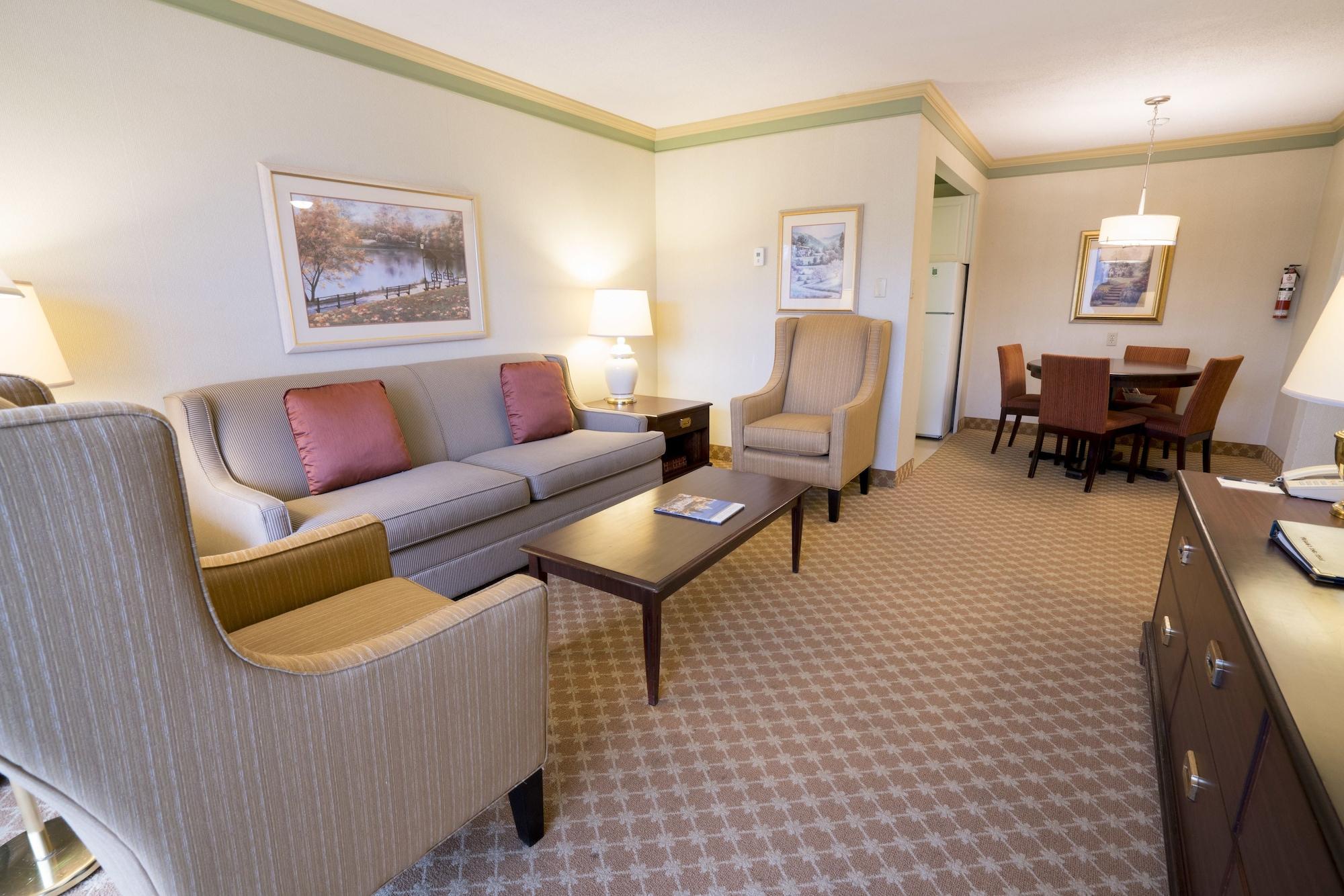 Royal Scot Hotel & Suites Victoria Exteriör bild
