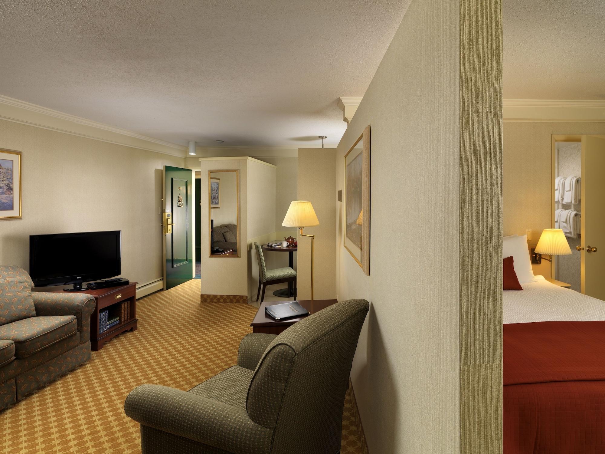 Royal Scot Hotel & Suites Victoria Exteriör bild